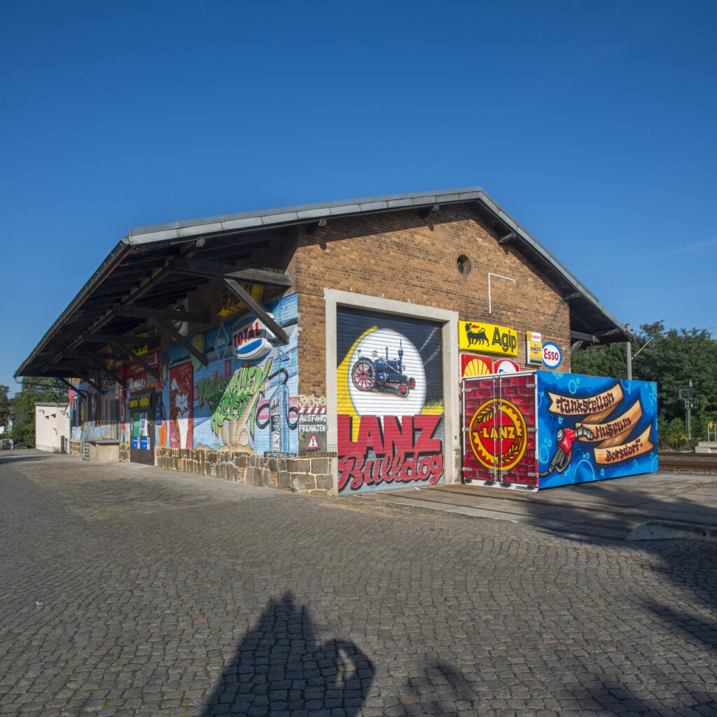 Tankstellenmuseum Borsdorf & Co. Das Haus der 1000 Dinge